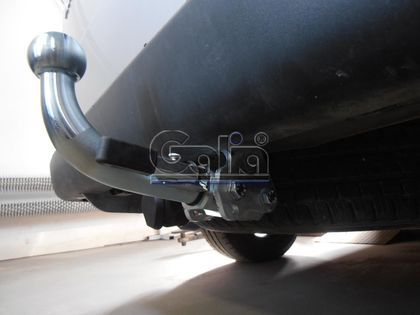 Фаркоп Galia оцинкованный для Mercedes-Benz Viano W639 RWD 2003-2014. Быстросъемный крюк. Артикул M108C