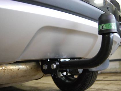 Фаркоп Лидер-Плюс для Renault Duster 2/4WD I до рестайлинга 2010-2015. Артикул R115-A
