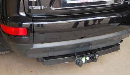 Фаркоп Лидер-Плюс для Mitsubishi Outlander XL 2007-2012. Фланцевое крепление. Артикул M105-FC