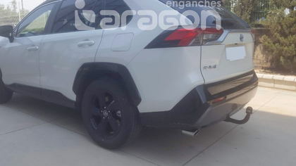 Фаркоп Aragon для Toyota Rav4 V XA50 2018-2021, вкл. гибрид. Быстросъемный крюк. Артикул E6405FV