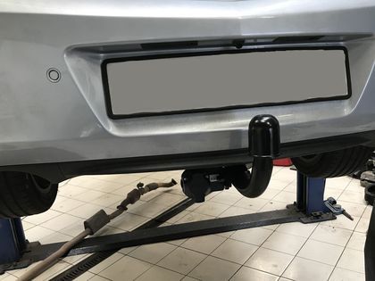 Фаркоп Auto-Hak для Opel Insignia A седан, хэтчбек, универсал 2008-2017. Артикул E 52