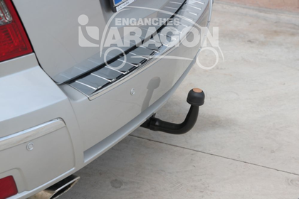 Фаркоп Aragon (быстросъемный крюк, вертикальное крепление) для Mercedes-Benz GLK-Класс X204 2008-2015.. Артикул E4121AV